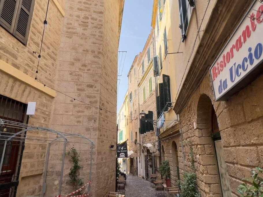 Suite Minerva 10 Steps From Piazza Civica 알게로 외부 사진